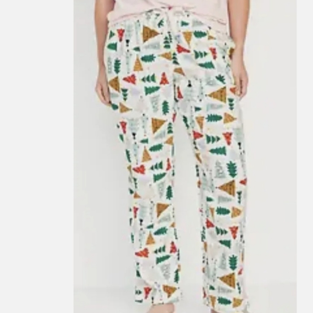 NWT OLD NAVY womens mid-rise flannel pants. O Christmas Tree print. Size XXL.